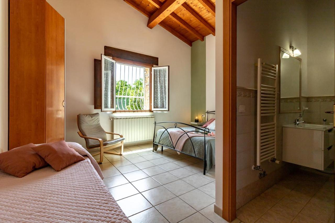 Villa Vacanze La Quercia Carbognano Dış mekan fotoğraf