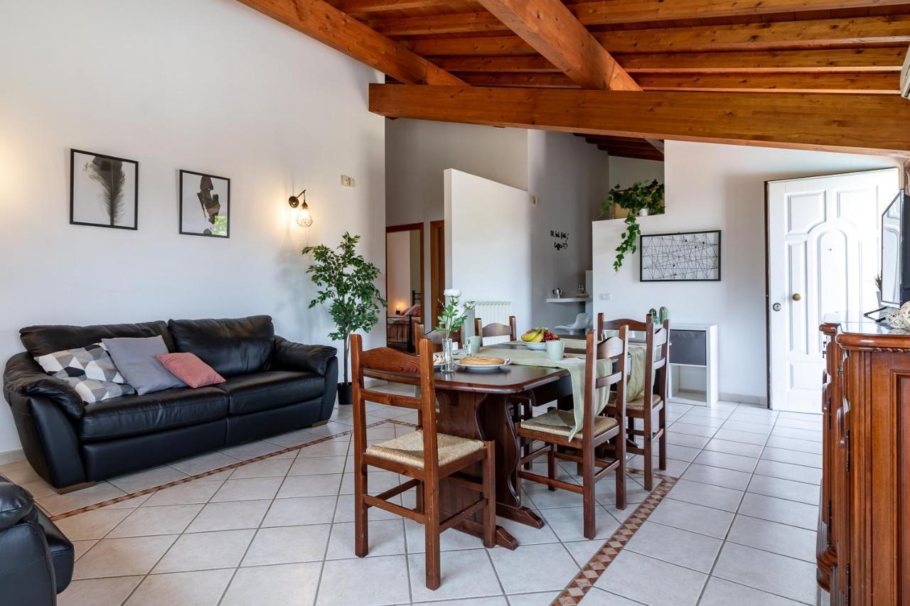 Villa Vacanze La Quercia Carbognano Dış mekan fotoğraf